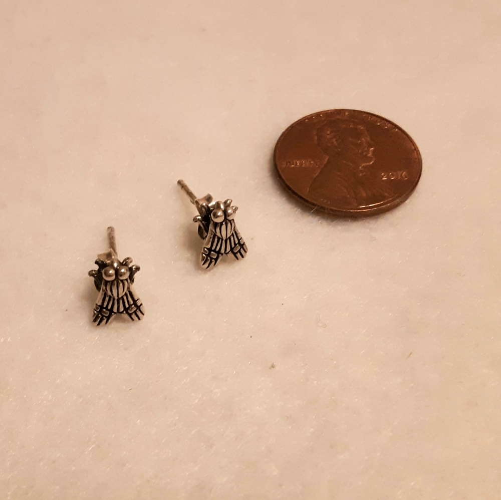 Silver earrings - Picture 2 of 2